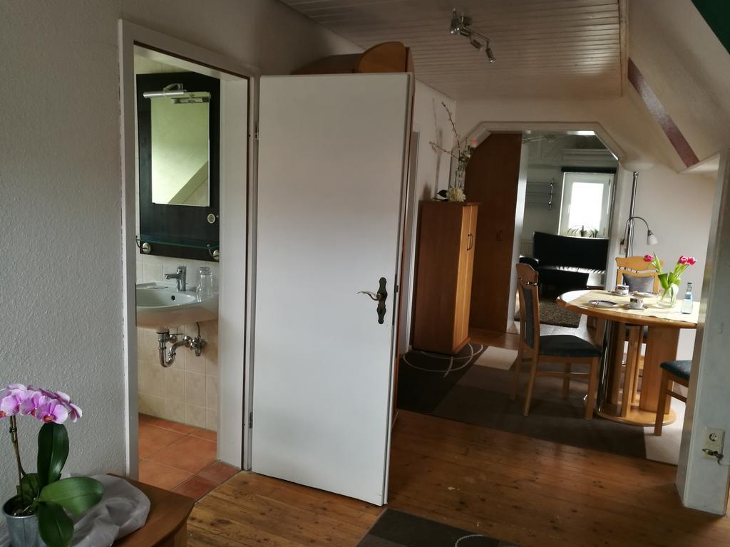 Pension Und Restaurant Reck Aulendorf Exteriör bild