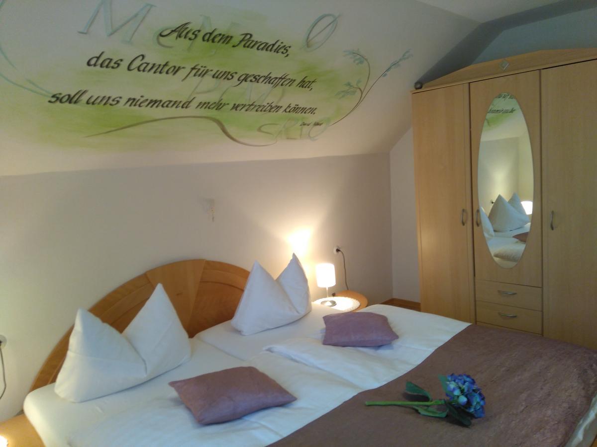 Pension Und Restaurant Reck Aulendorf Exteriör bild