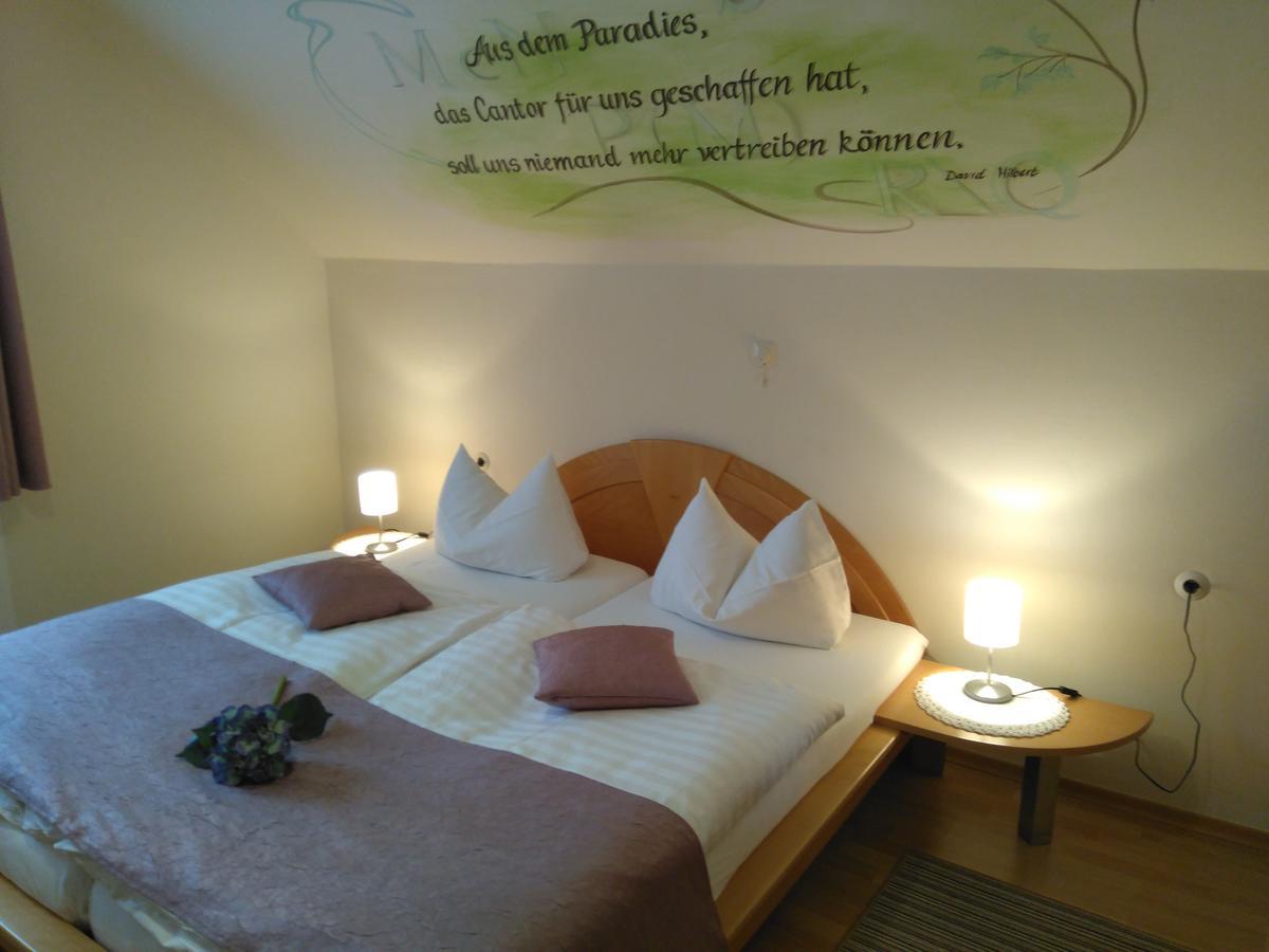 Pension Und Restaurant Reck Aulendorf Exteriör bild